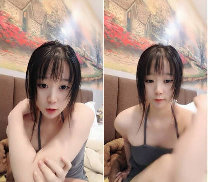 高冷氣質美少女,大眼睛閃晶晶,肥腿肥臀沐洱又粉又嫩,飽滿山丘是個壹線天