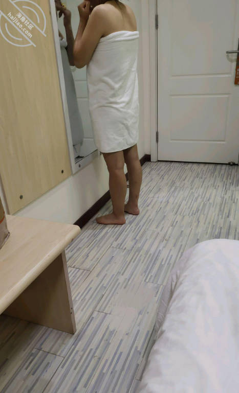 〔少妇老板娘〕9中、火车票调情过后 宾馆激情 骚话对白