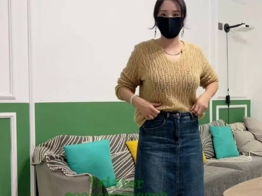 经典母子乱伦剧情『涉母大侠』高清原版第4季5V 极品大阴唇熟女家里户外露脸到处啪啪